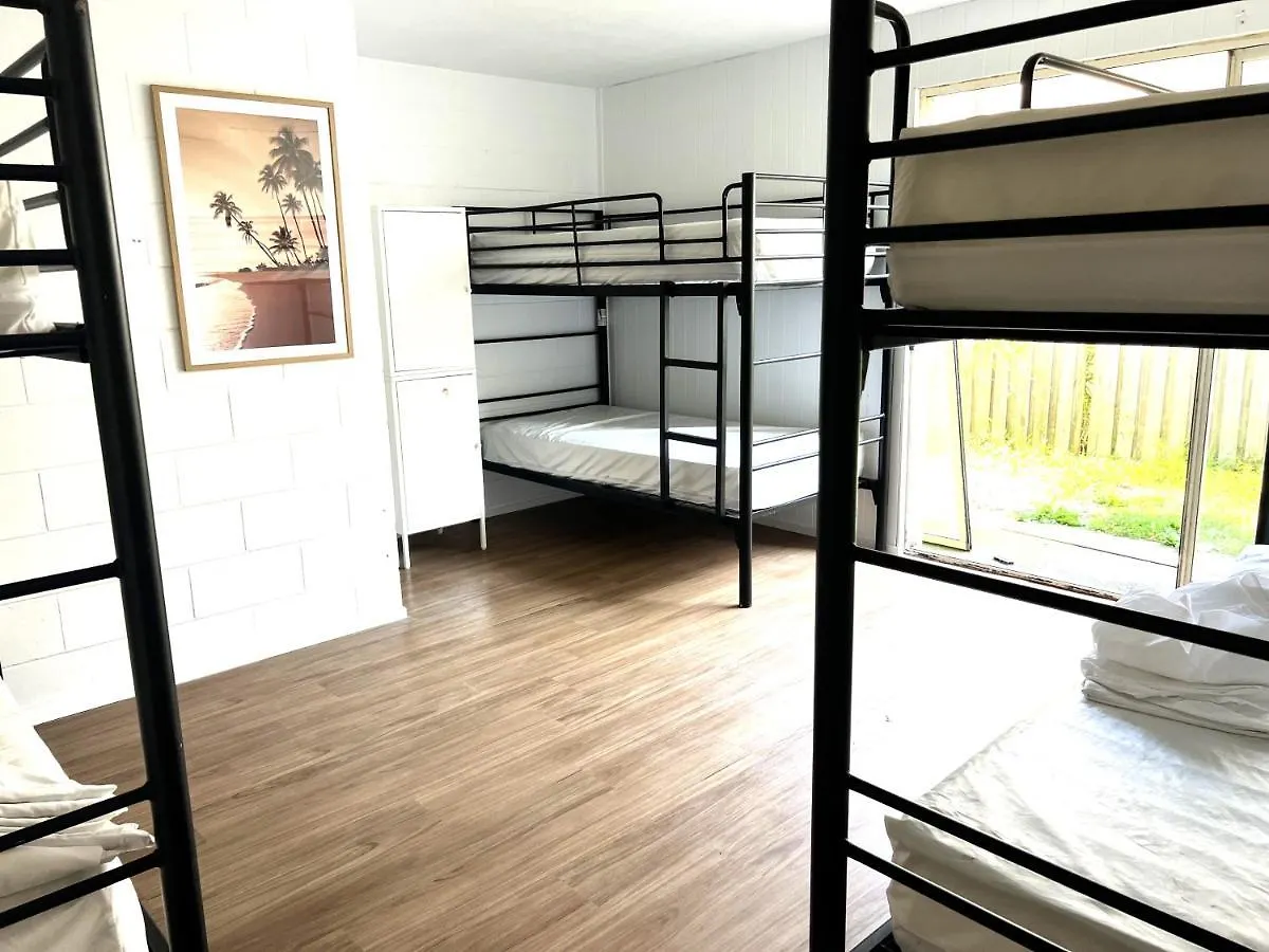 Hostel Cali Backpackers Caloundra