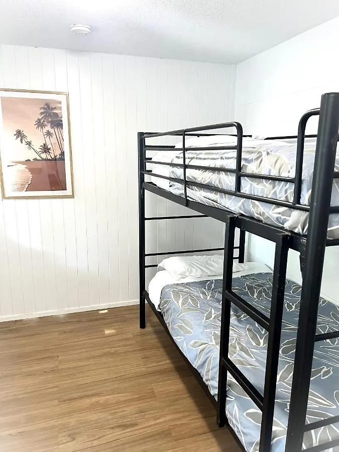 Hostel Cali Backpackers Caloundra Australia