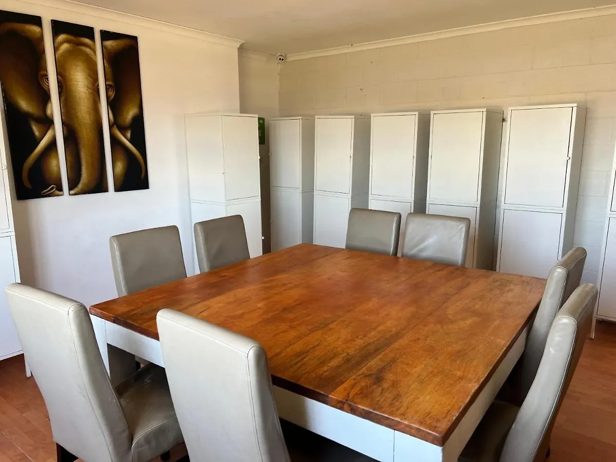 Hostel Cali Backpackers Caloundra 0*,  Australia