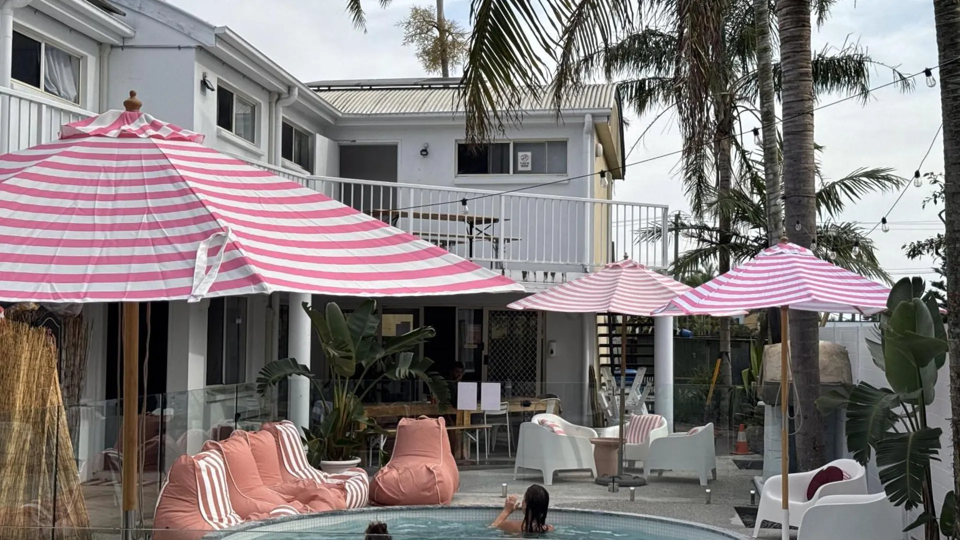 Hostel Cali Backpackers Caloundra